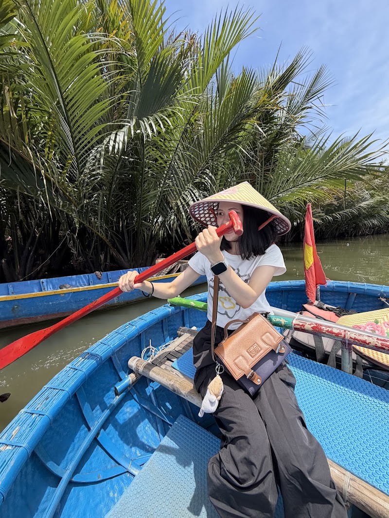 깜탄 코코넛빌리지 투어 (Cam Thanh Coconut Village Tour)
