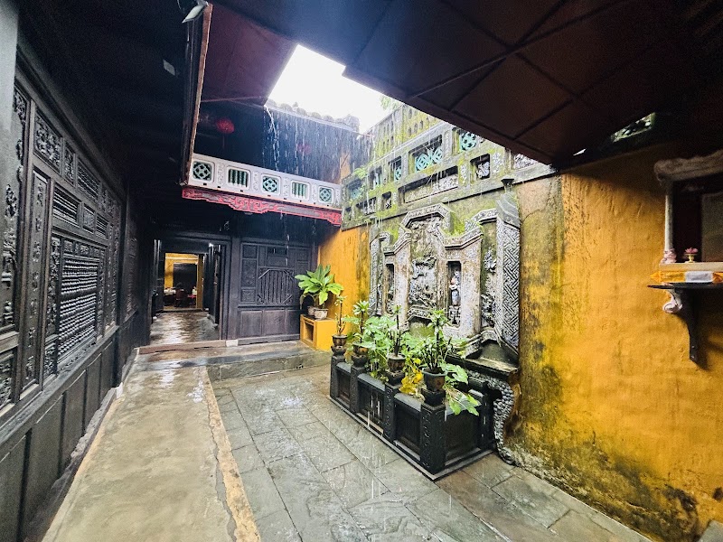 꽌탕 고가 (Quan Thang Ancient House)
