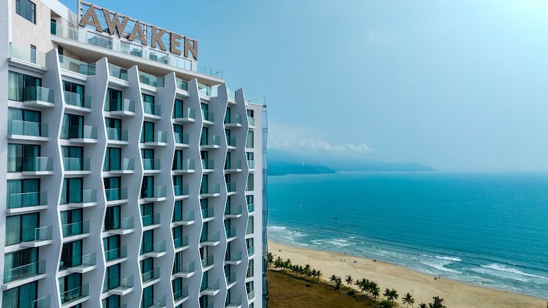어웨이큰 다낭 호텔 (Awaken Danang Hotel)