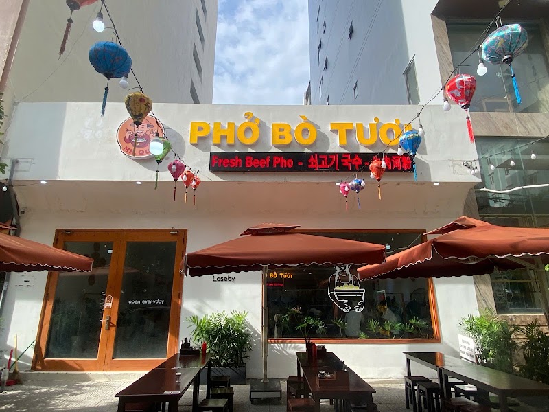Mr. QUẾ Beef Pho - Bun Cha Vietnamese Restaurant Da Nang