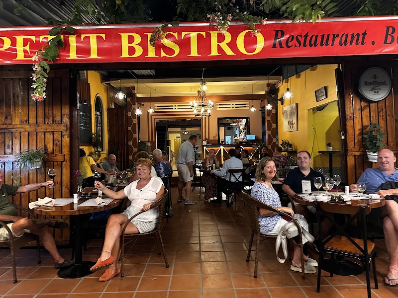 Le Petit Bistro Hội An