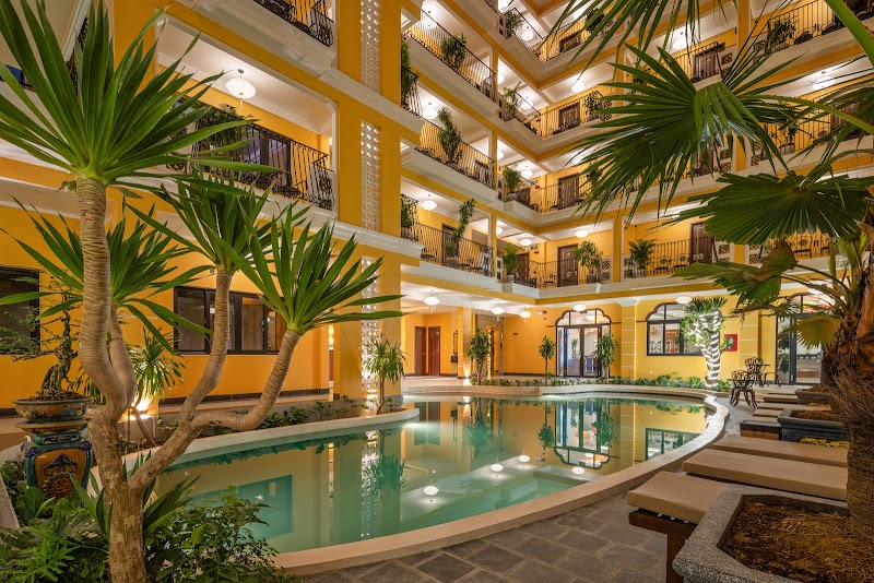 솔레유 바이 솔루나 (Soleil by Soluna | A Charming Touch of Hoi An's Heritage, formerly Hoi An Babylon Riverside Hotel & Spa)